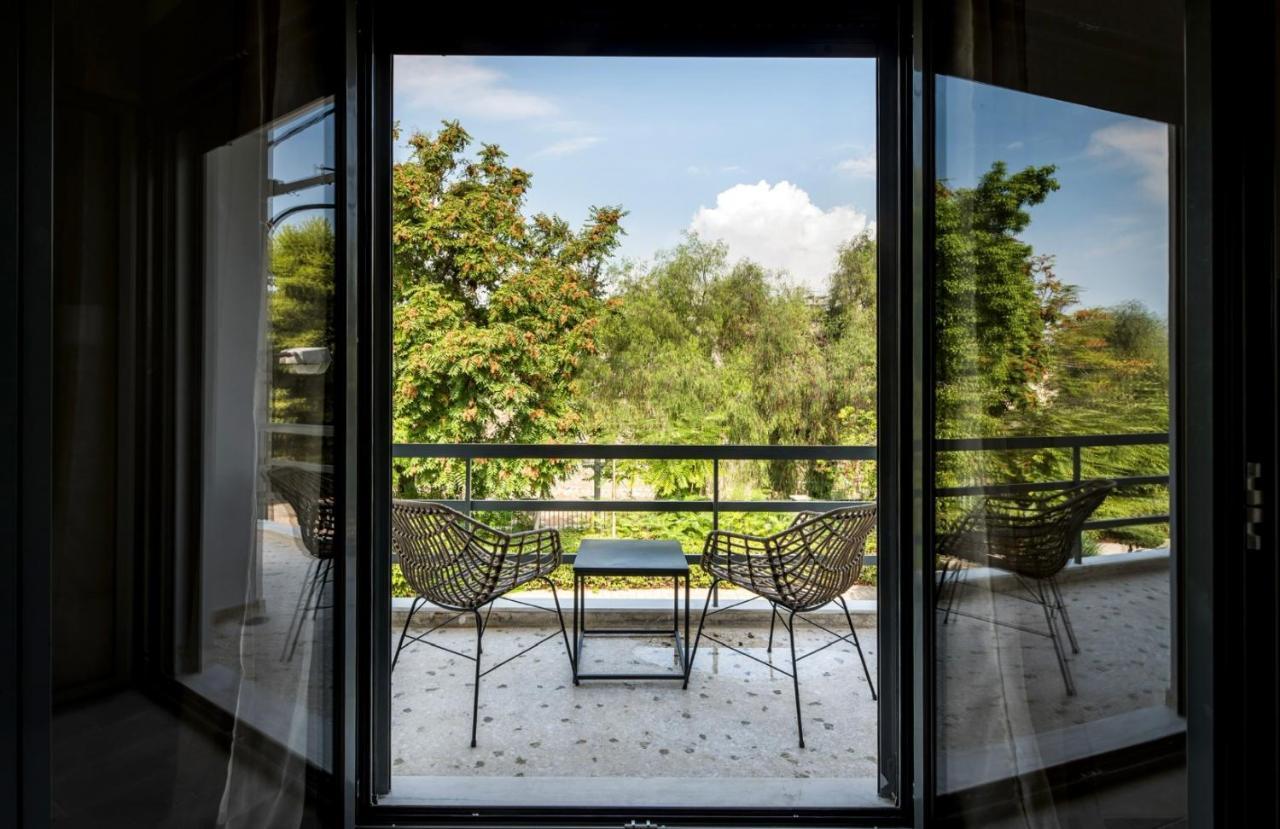 Eleusis Suites Α Exterior photo
